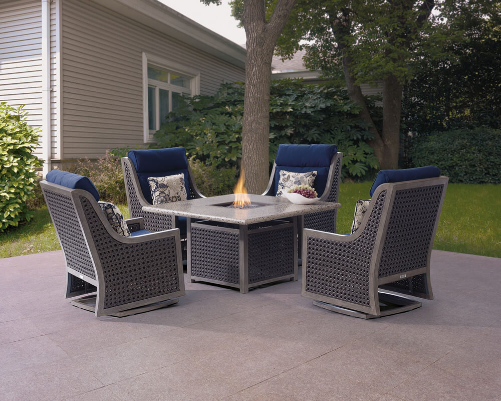 Crawford Fire Pit Set