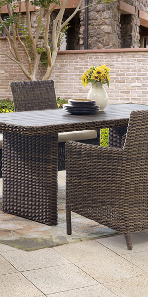 Nantucket Wicker Dining Set